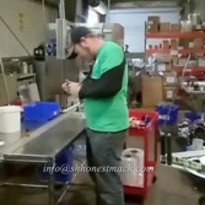 automatic essential oil small glass bottle filling machine for US customer